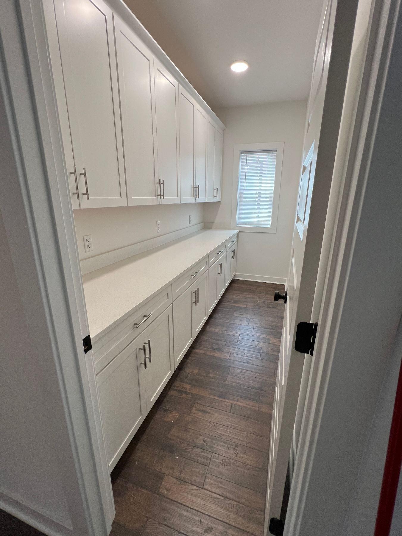 2426 Batavia St  Nashville, TN 37208 photo 3