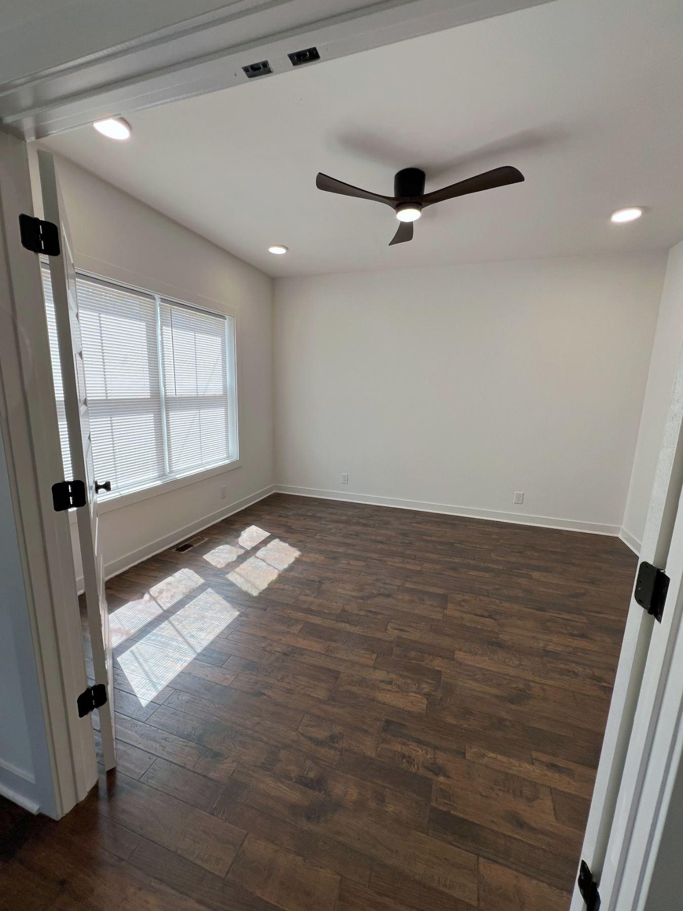 2426 Batavia St  Nashville, TN 37208 photo 16