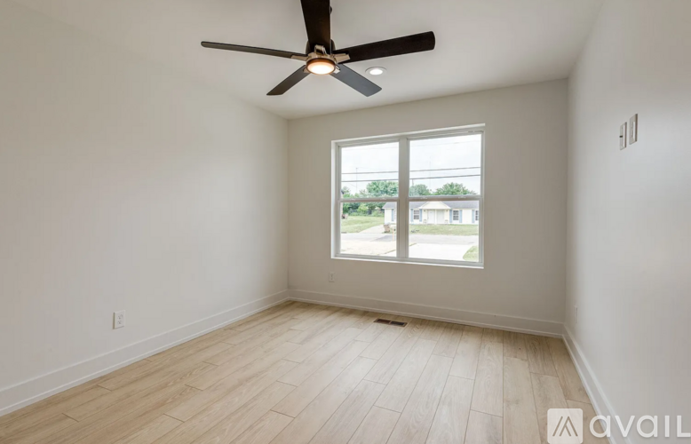 $965 - New 1 BD 1 BTH Room for Rent In Nashville- 7mins from Downtown photo 2