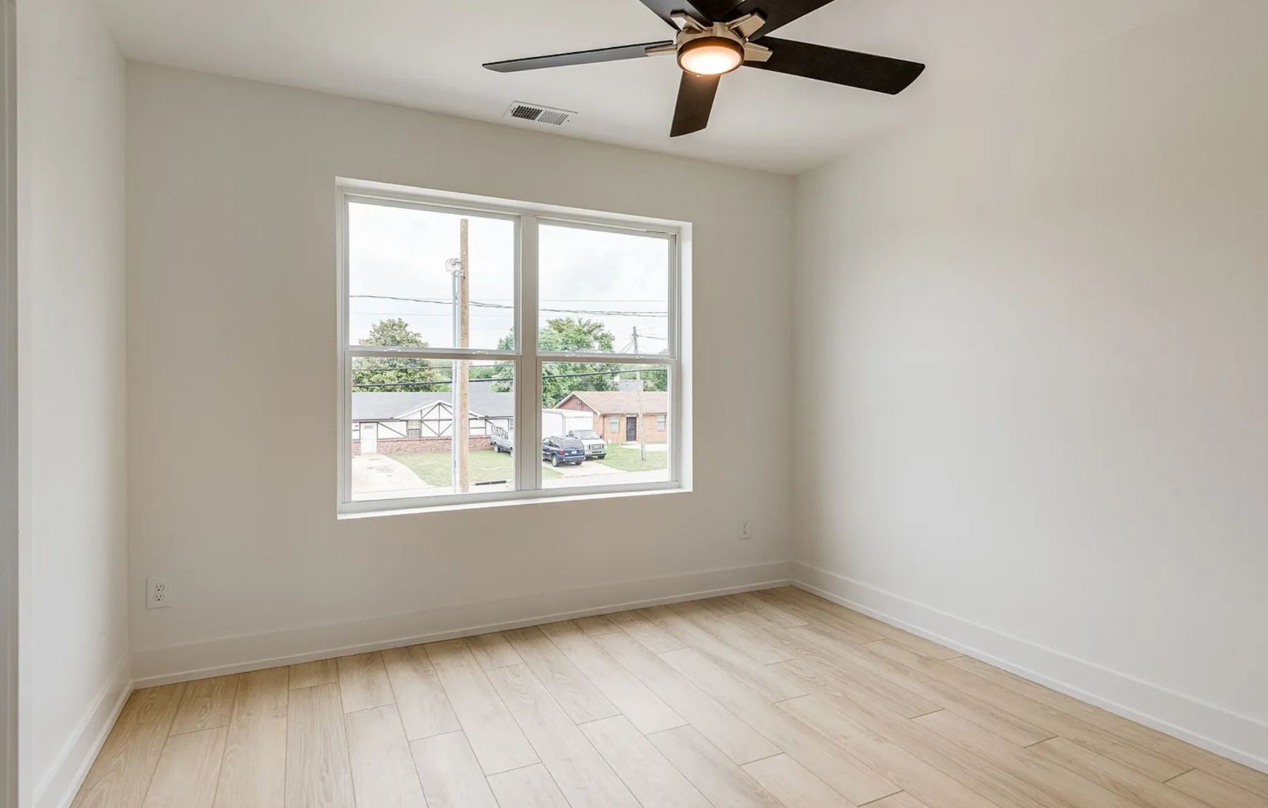 New 1 BD 1 BTH Rental Nashville (Read Listing Desc.) photo 3