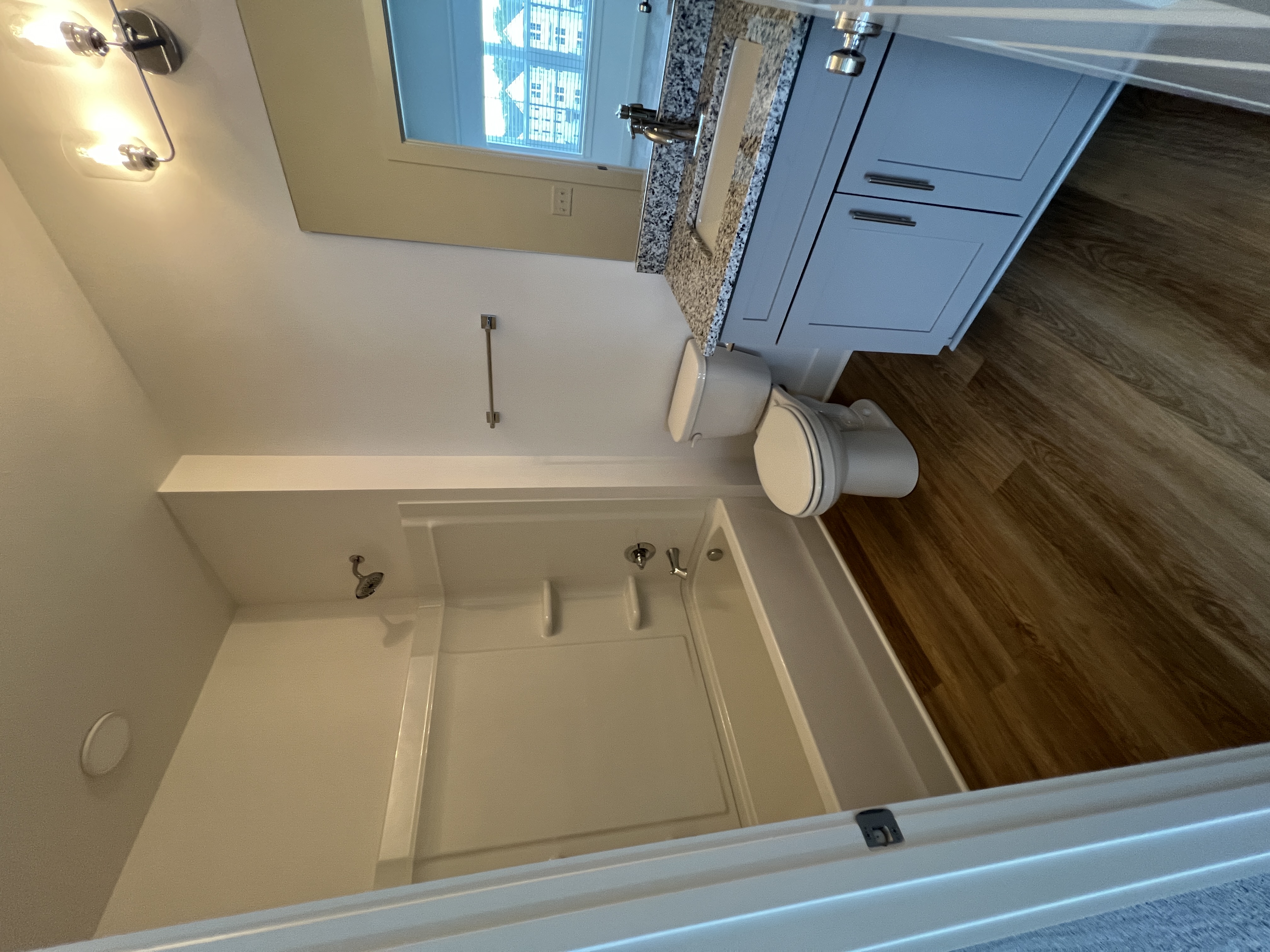 Brand New 1 BD 1 BTH Apartment In Nashville w/Garage photo 6